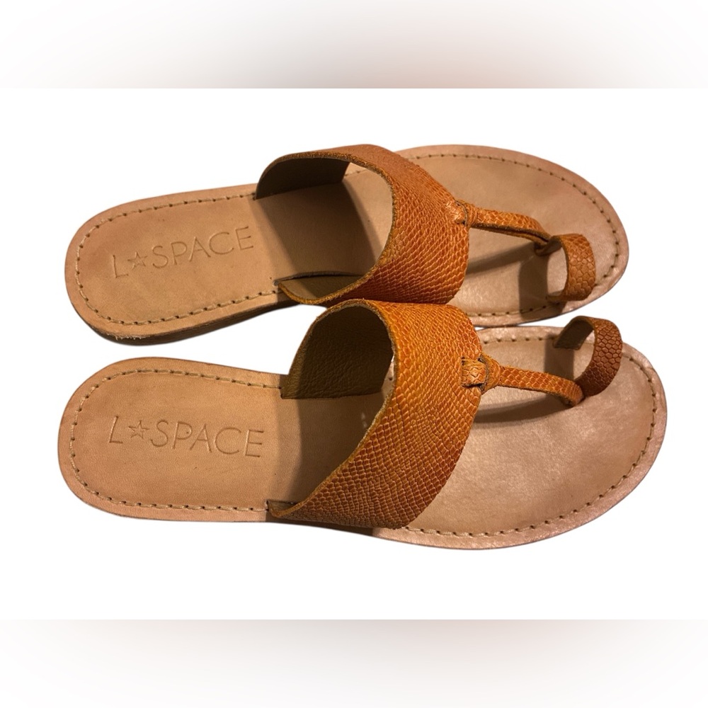 L*Space Miramar Handmade Tan Leather Snake Embossed Toe Post & Loop Sandals - Picture 2 of 13